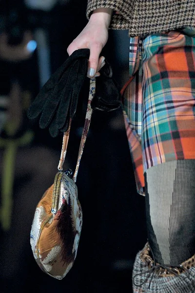 Look 26